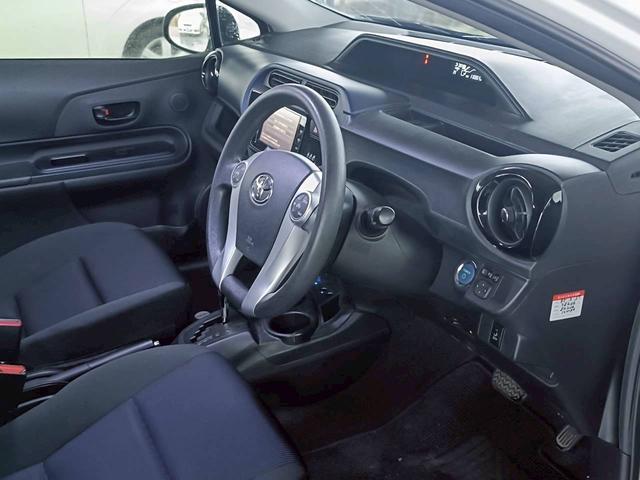 アクア Ｓ　メモリーナビ　フルセグＴＶ　リアカメラ　スマートキー　ＬＥＤヘッドライト　Ｂｌｕｅｔｏｏｔｈ　純正１５インチ鉄　ＥＴＣ（35枚目）