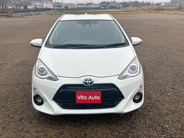 アクア Ｇブラックソフトレザーセレクション　ＳＤナビ　フルセグＴＶ　リアカメラ　スマートキー　ＬＥＤヘッドライト　衝突軽減ブレーキ　前後ドラレコ　シートヒーター　Ｂｌｕｅｔｏｏｔｈ　クルコン　純正１５インチ鉄　ＥＴＣ（4枚目）