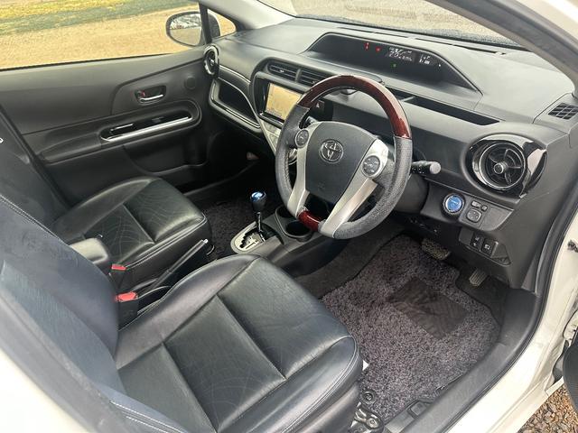 アクア Ｇブラックソフトレザーセレクション　ＳＤナビ　フルセグＴＶ　リアカメラ　スマートキー　ＬＥＤヘッドライト　衝突軽減ブレーキ　前後ドラレコ　シートヒーター　Ｂｌｕｅｔｏｏｔｈ　クルコン　純正１５インチ鉄　ＥＴＣ（18枚目）