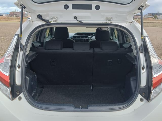 アクア Ｓ　スマートキー　プッシュスタート　衝突軽減ブレーキ　純正１５インチホイール　ＥＴＣ（40枚目）