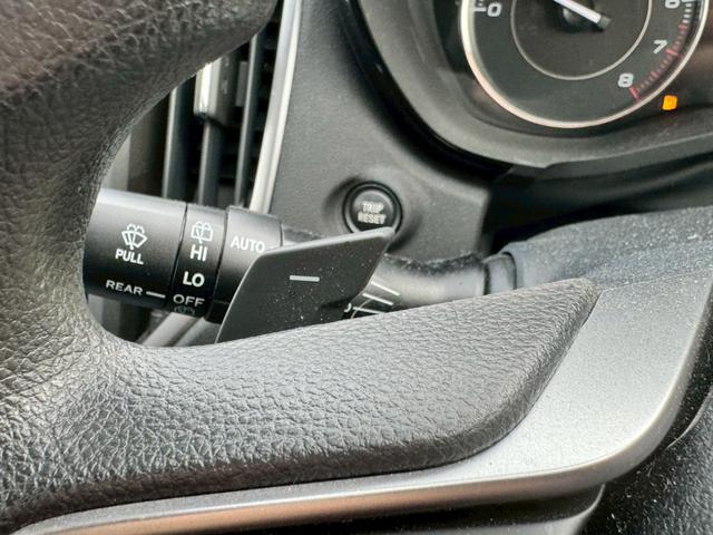 �����ŎԂ����ɗ���Ȃ����ł������S���������B���w���҂̂U�V���i���߂P�N���сj�̕����d�b�݂̂ł��w������Ă��܂��B���͓d�b�ł��A�l�b�g�ƃ��[���ł��Ԃ������鎞��ł��B