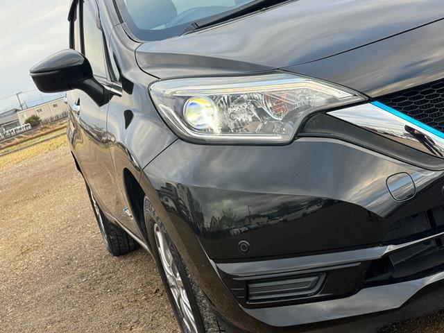 ノート e-パワー X FOUR 4WD SDナビ フルセグTV リアカメラ スマートキー LEDヘッドライト 衝突軽減ブレーキ 前ドラレコ Bluetooth 社外14インチアルミ ETC(17枚目)