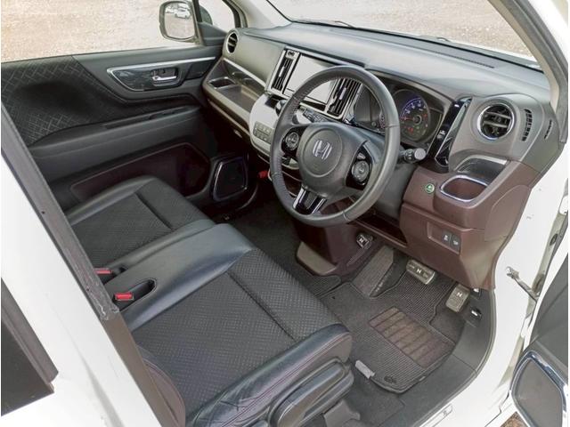 Ｎ－ＷＧＮカスタム Ｇ・ターボパッケージ　メモリーナビ　フルセグＴＶ　リアカメラ　スマートキー　ＨＩＤヘッドライト　衝突軽減ブレーキ　前後ドラレコ　Ｂｌｕｅｔｏｏｔｈ　クルコン　純正１５インチアルミ　ＥＴＣ（33枚目）