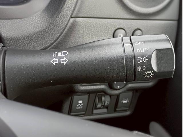 ノート e-パワー X SDナビ フルセグTV 全方位カメラ スマートキー 衝突軽減ブレーキ 前ドラレコ Bluetooth クルコン 純正14インチ鉄 ETC(34枚目)