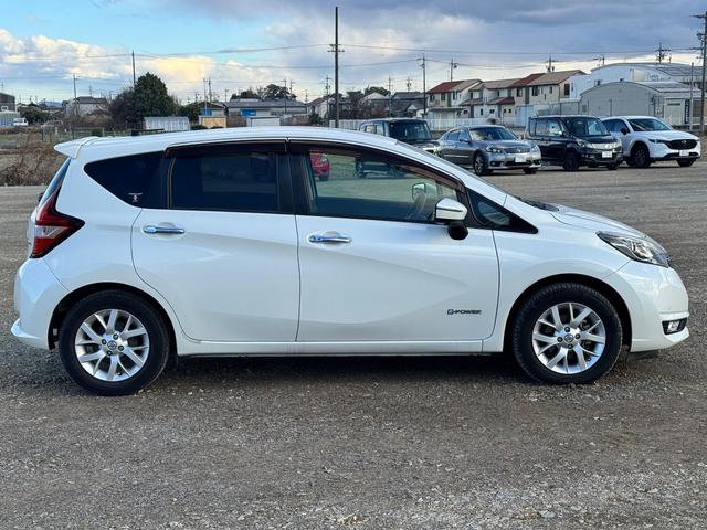 ���I�����C�����k�͎��ۂɓX�܂ł��Ԃ����������������Ɠ����悤�ɂ��Ԃ̏ڍׂ��c�ƃX�^�b�t�Ƃ��Ƃ肵�Ȃ���m�F�����܂��B�C�ɂȂ�ӏ��̓��A���^�C���ł������������܂��̂ň��S���ĎԑI�т��o���܂��B