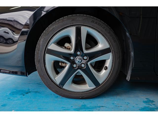 プリウス Ｓツーリングセレクション　トヨタ純正９インチＳＤナビ　ＥＴＣ　アイドリングストップ　盗難防止装置　バックカメラ　衝突軽減ブレーキ　スマートキー　フロントフォグランプ（50枚目）