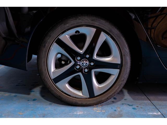 プリウス Ｓツーリングセレクション　トヨタ純正９インチＳＤナビ　ＥＴＣ　アイドリングストップ　盗難防止装置　バックカメラ　衝突軽減ブレーキ　スマートキー　フロントフォグランプ（52枚目）