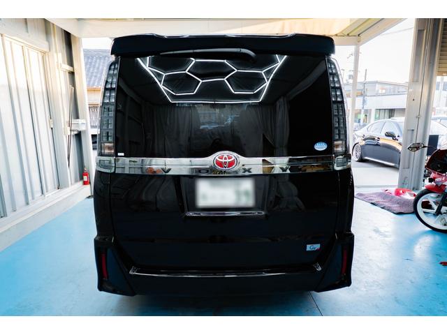 ヴォクシー ＺＳ　Ｇ’ｓ　後席モニター　両側電動スライドドア　ＥＴＣ　アイドリングストップ　ドライブレコーダー　バックカメラ　ワンオーナー　シートヒーター（7枚目）