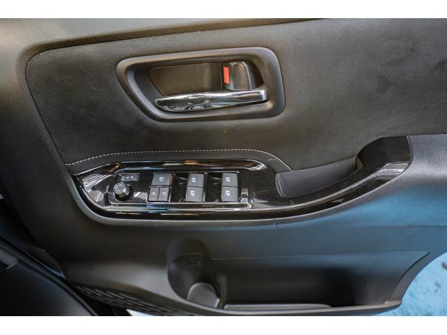 ヴォクシー ＺＳ　Ｇ’ｓ　後席モニター　両側電動スライドドア　ＥＴＣ　アイドリングストップ　ドライブレコーダー　バックカメラ　ワンオーナー　シートヒーター（20枚目）