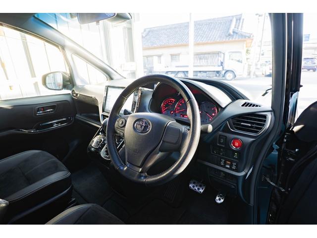 ヴォクシー ＺＳ　Ｇ’ｓ　後席モニター　両側電動スライドドア　ＥＴＣ　アイドリングストップ　ドライブレコーダー　バックカメラ　ワンオーナー　シートヒーター（23枚目）