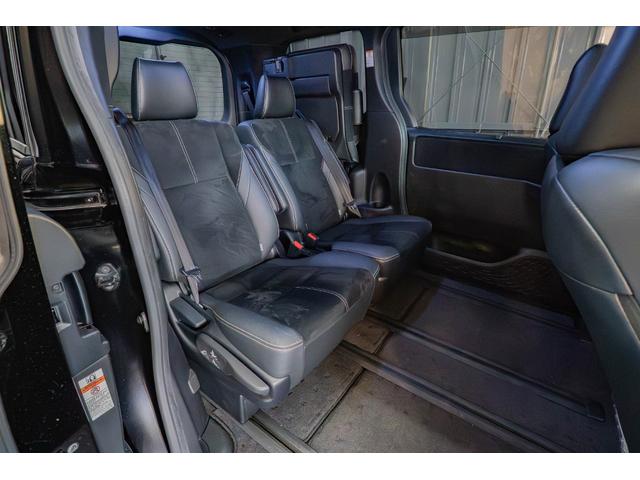 ヴォクシー ＺＳ　Ｇ’ｓ　後席モニター　両側電動スライドドア　ＥＴＣ　アイドリングストップ　ドライブレコーダー　バックカメラ　ワンオーナー　シートヒーター（27枚目）