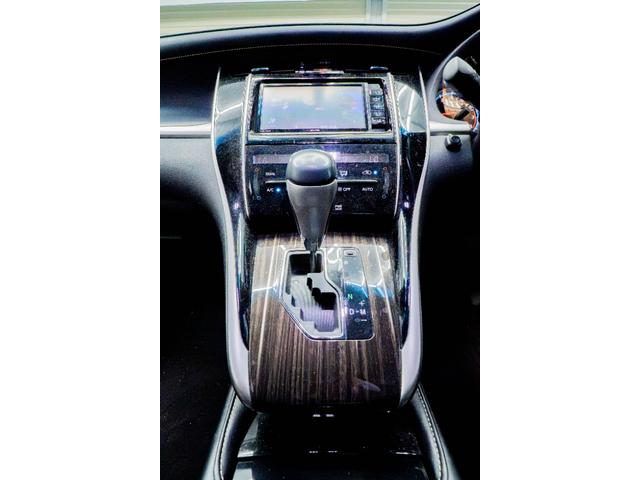 ハリアー エレガンス　サンルーフ　ＥＴＣ　電動シート　バックカメラ　アイドリングストップ　横滑り防止装置　エアコン　クーラー　パワステ　フルセグＴＶ　メモリーナビ　パワーウィンドウ　スマートキー　ＬＥＤヘッドライト（14枚目）