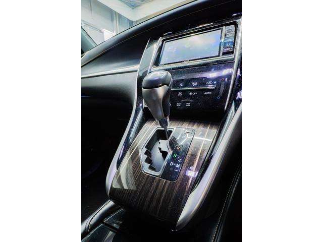 ハリアー エレガンス　サンルーフ　ＥＴＣ　電動シート　バックカメラ　アイドリングストップ　横滑り防止装置　エアコン　クーラー　パワステ　フルセグＴＶ　メモリーナビ　パワーウィンドウ　スマートキー　ＬＥＤヘッドライト（15枚目）