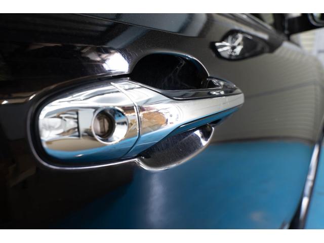 ハリアー エレガンス　サンルーフ　ＥＴＣ　電動シート　バックカメラ　アイドリングストップ　横滑り防止装置　エアコン　クーラー　パワステ　フルセグＴＶ　メモリーナビ　パワーウィンドウ　スマートキー　ＬＥＤヘッドライト（38枚目）