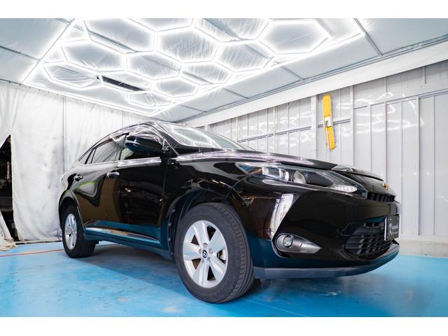 ハリアー エレガンス　サンルーフ　ＥＴＣ　電動シート　バックカメラ　アイドリングストップ　横滑り防止装置　エアコン　クーラー　パワステ　フルセグＴＶ　メモリーナビ　パワーウィンドウ　スマートキー　ＬＥＤヘッドライト（45枚目）