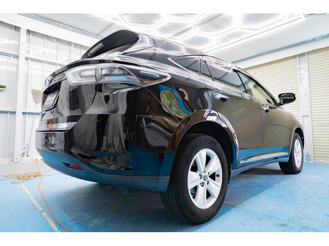 ハリアー エレガンス　サンルーフ　ＥＴＣ　電動シート　バックカメラ　アイドリングストップ　横滑り防止装置　エアコン　クーラー　パワステ　フルセグＴＶ　メモリーナビ　パワーウィンドウ　スマートキー　ＬＥＤヘッドライト（47枚目）