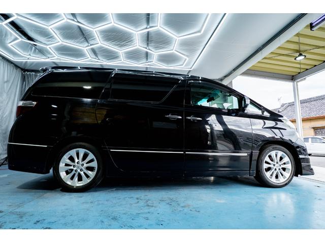 ヴェルファイア ２．４ＺプラチナセレクションＩＩタイプゴルドＩＩ　フルセグＴＶ　ＥＴＣ　後席モニター　エアバッグ　サイドエアバッグ　カーテンエアバッグ　ＡＢＳ　横滑り防止装置　障害物センサー　バックカメラ　盗難防止装置　パワステ　ＨＤＤナビ　ミュージックサーバー（5枚目）