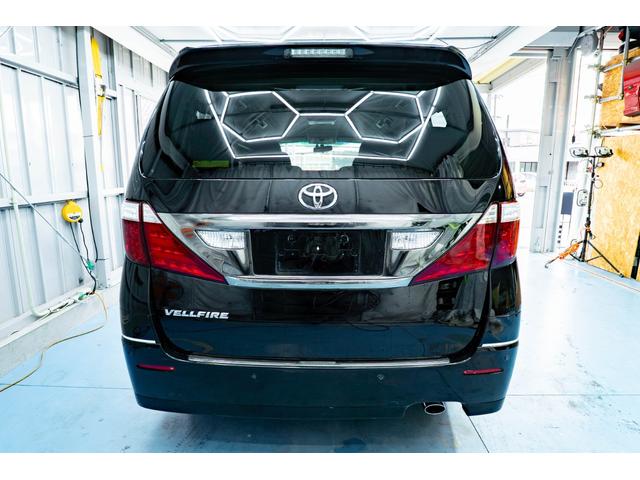 ヴェルファイア ２．４ＺプラチナセレクションＩＩタイプゴルドＩＩ　フルセグＴＶ　ＥＴＣ　後席モニター　エアバッグ　サイドエアバッグ　カーテンエアバッグ　ＡＢＳ　横滑り防止装置　障害物センサー　バックカメラ　盗難防止装置　パワステ　ＨＤＤナビ　ミュージックサーバー（7枚目）