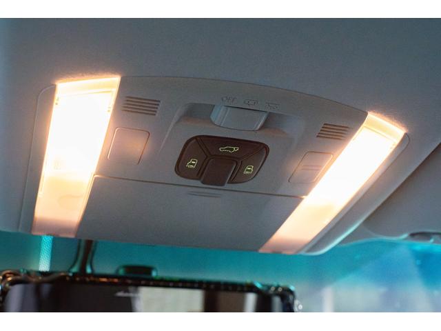 ヴェルファイア ２．４ＺプラチナセレクションＩＩタイプゴルドＩＩ　フルセグＴＶ　ＥＴＣ　後席モニター　エアバッグ　サイドエアバッグ　カーテンエアバッグ　ＡＢＳ　横滑り防止装置　障害物センサー　バックカメラ　盗難防止装置　パワステ　ＨＤＤナビ　ミュージックサーバー（17枚目）