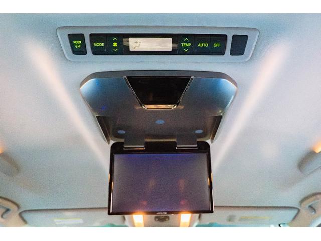 ヴェルファイア ２．４ＺプラチナセレクションＩＩタイプゴルドＩＩ　フルセグＴＶ　ＥＴＣ　後席モニター　エアバッグ　サイドエアバッグ　カーテンエアバッグ　ＡＢＳ　横滑り防止装置　障害物センサー　バックカメラ　盗難防止装置　パワステ　ＨＤＤナビ　ミュージックサーバー（19枚目）