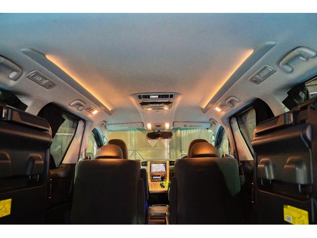 ヴェルファイア ２．４ＺプラチナセレクションＩＩタイプゴルドＩＩ　フルセグＴＶ　ＥＴＣ　後席モニター　エアバッグ　サイドエアバッグ　カーテンエアバッグ　ＡＢＳ　横滑り防止装置　障害物センサー　バックカメラ　盗難防止装置　パワステ　ＨＤＤナビ　ミュージックサーバー（31枚目）