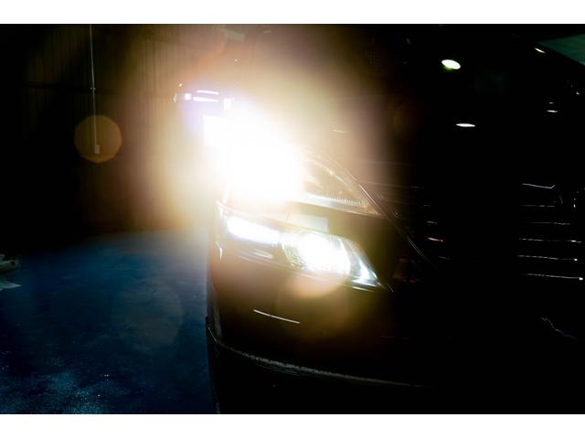 ヴェルファイア ２．４ＺプラチナセレクションＩＩタイプゴルドＩＩ　フルセグＴＶ　ＥＴＣ　後席モニター　エアバッグ　サイドエアバッグ　カーテンエアバッグ　ＡＢＳ　横滑り防止装置　障害物センサー　バックカメラ　盗難防止装置　パワステ　ＨＤＤナビ　ミュージックサーバー（36枚目）