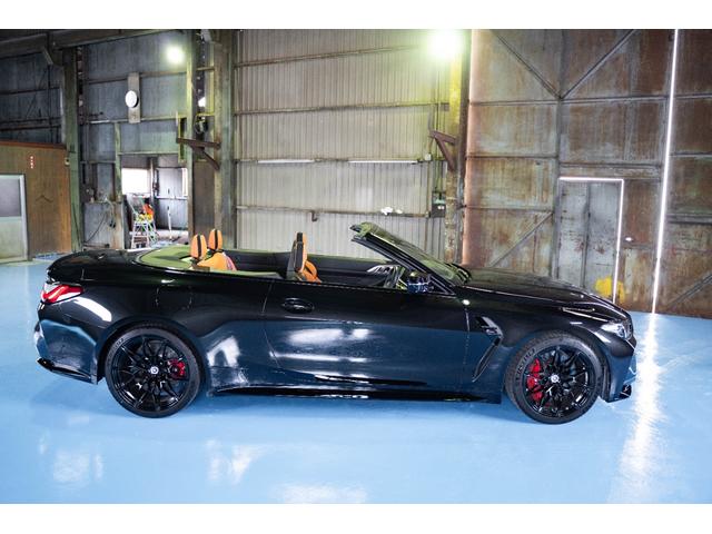 Ｍ４ Ｍ４カブリオレ　コンペティション　Ｍ　ｘＤｒｉｖｅ　ワンオーナー　本革シート　ディーラー車　ＥＴＣ　アダプティブクルーズコントロール　衝突被害軽減ブレーキ　障害物センサー　パーキングアシスト　シートヒーター　電動シート　４ＷＤ　ブラインドスポットモニタ（6枚目）