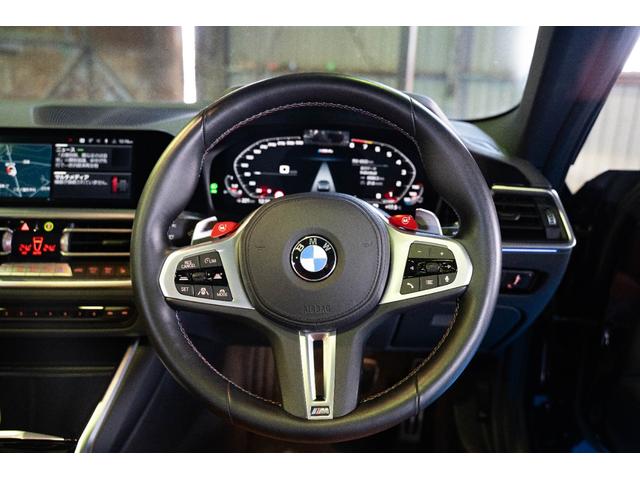 Ｍ４ Ｍ４カブリオレ　コンペティション　Ｍ　ｘＤｒｉｖｅ　ワンオーナー　本革シート　ディーラー車　ＥＴＣ　アダプティブクルーズコントロール　衝突被害軽減ブレーキ　障害物センサー　パーキングアシスト　シートヒーター　電動シート　４ＷＤ　ブラインドスポットモニタ（17枚目）