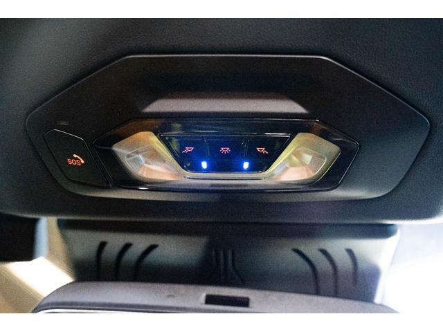 Ｍ４ Ｍ４カブリオレ　コンペティション　Ｍ　ｘＤｒｉｖｅ　ワンオーナー　本革シート　ディーラー車　ＥＴＣ　アダプティブクルーズコントロール　衝突被害軽減ブレーキ　障害物センサー　パーキングアシスト　シートヒーター　電動シート　４ＷＤ　ブラインドスポットモニタ（22枚目）