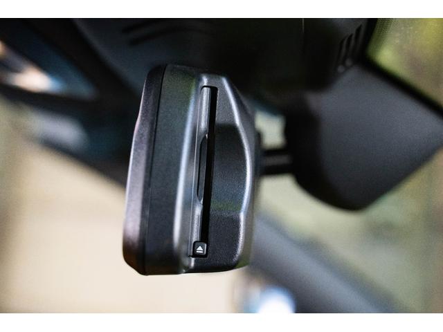 Ｍ４ Ｍ４カブリオレ　コンペティション　Ｍ　ｘＤｒｉｖｅ　ワンオーナー　本革シート　ディーラー車　ＥＴＣ　アダプティブクルーズコントロール　衝突被害軽減ブレーキ　障害物センサー　パーキングアシスト　シートヒーター　電動シート　４ＷＤ　ブラインドスポットモニタ（24枚目）