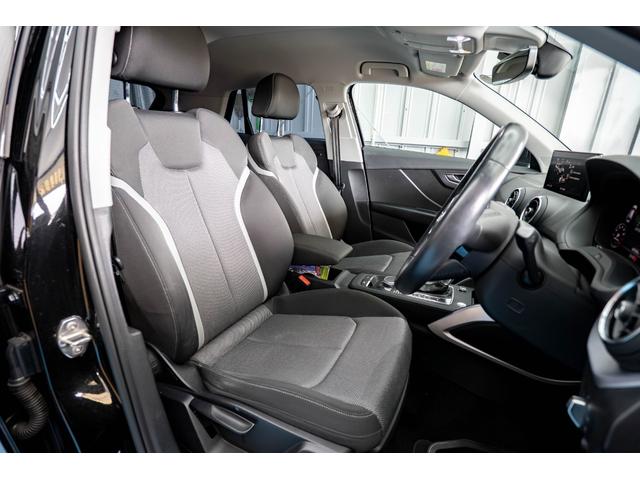 Q2 1.0TFSIスポーツ シートヒーター ETC ドライブレコーダー アイドリングストップ カーテンエアバッグ アダプティブクルーズコントロール 横滑り防止装置 MTモード付き バックカメラ 盗難防止装置 ベンチシート(27枚目)