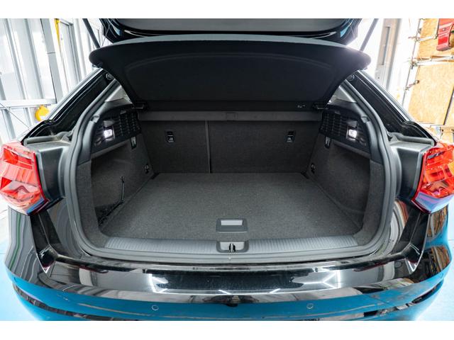 Q2 1.0TFSIスポーツ シートヒーター ETC ドライブレコーダー アイドリングストップ カーテンエアバッグ アダプティブクルーズコントロール 横滑り防止装置 MTモード付き バックカメラ 盗難防止装置 ベンチシート(39枚目)