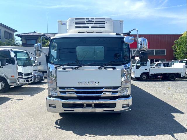 フォワード 　冷蔵冷凍車　－３０℃設定低温設定　極東開発床下格納パワーゲート　上物：東プレ製　荷台内寸：６２２　２２９　２０１／ｃｍ　ラッシングレール２段　６２ボディ　フルワイド　２１０馬力　バックモニター（5枚目）