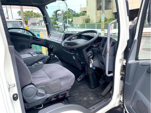 フォワード 　冷蔵冷凍車　－３０℃設定低温設定　極東開発床下格納パワーゲート　上物：東プレ製　荷台内寸：６２２　２２９　２０１／ｃｍ　ラッシングレール２段　６２ボディ　フルワイド　２１０馬力　バックモニター（40枚目）