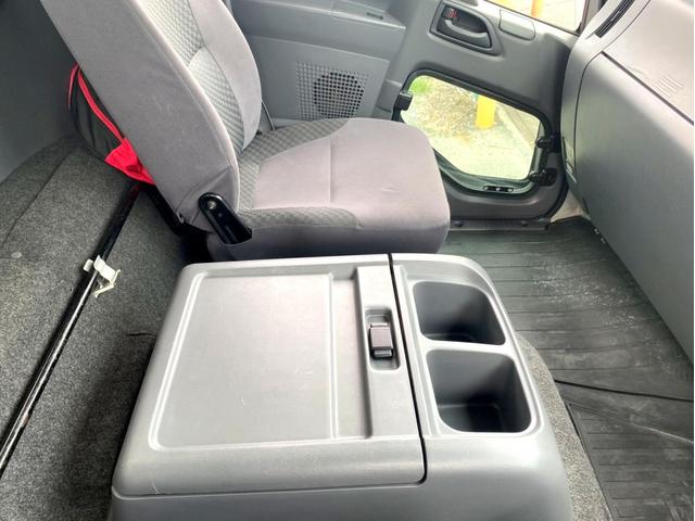 フォワード 　冷蔵冷凍車　－３０℃設定低温設定　極東開発床下格納パワーゲート　上物：東プレ製　荷台内寸：６２２　２２９　２０１／ｃｍ　ラッシングレール２段　６２ボディ　フルワイド　２１０馬力　バックモニター（55枚目）