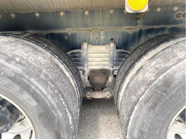 ギガ 　コンクリートミキサー　カヤバ　Ｍ４４　ドラム容量８．７？　混合容量１０５６０ｋｇ　いすゞ自動車ディーラーエンジン載せ替え済６ＵＺ１リビルト　電動ホッパーカバー　アドブルー　ＥＴＣ（17枚目）