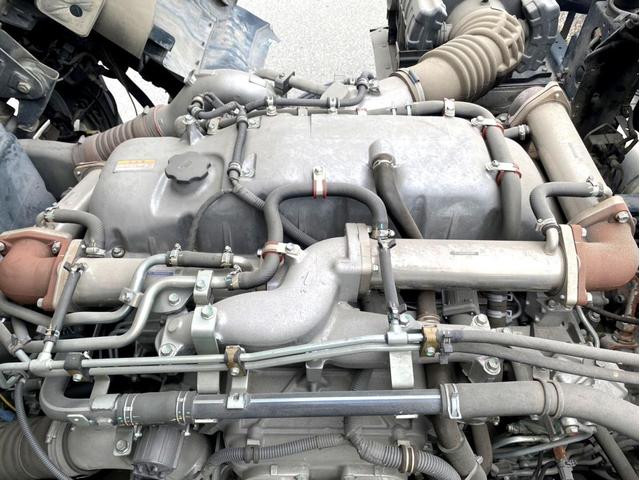 ギガ 　コンクリートミキサー　カヤバ　Ｍ４４　ドラム容量８．７？　混合容量１０５６０ｋｇ　いすゞ自動車ディーラーエンジン載せ替え済６ＵＺ１リビルト　電動ホッパーカバー　アドブルー　ＥＴＣ（38枚目）