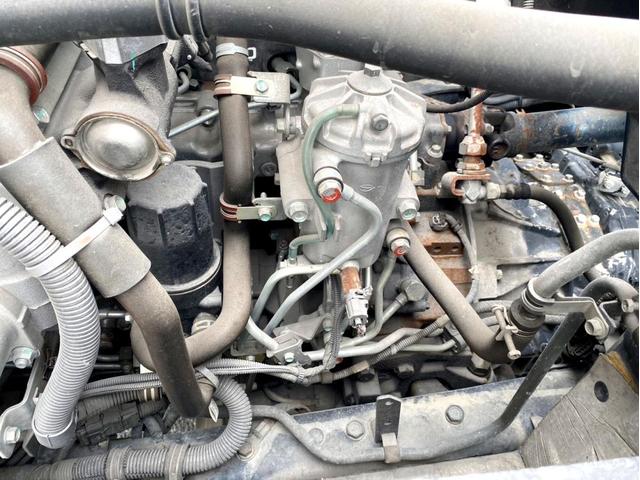 ギガ 　コンクリートミキサー　カヤバ　Ｍ４４　ドラム容量８．７？　混合容量１０５６０ｋｇ　いすゞ自動車ディーラーエンジン載せ替え済６ＵＺ１リビルト　電動ホッパーカバー　アドブルー　ＥＴＣ（39枚目）