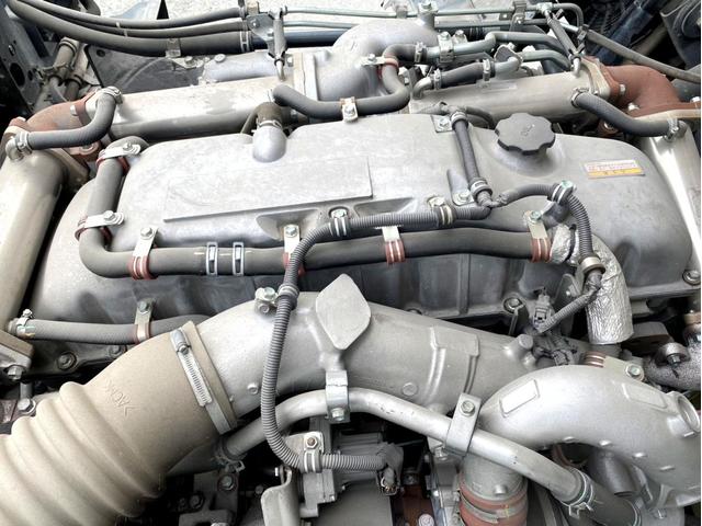 ギガ 　コンクリートミキサー　カヤバ　Ｍ４４　ドラム容量８．７？　混合容量１０５６０ｋｇ　いすゞ自動車ディーラーエンジン載せ替え済６ＵＺ１リビルト　電動ホッパーカバー　アドブルー　ＥＴＣ（43枚目）