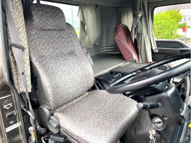 ギガ 　コンクリートミキサー　カヤバ　Ｍ４４　ドラム容量８．７？　混合容量１０５６０ｋｇ　いすゞ自動車ディーラーエンジン載せ替え済６ＵＺ１リビルト　電動ホッパーカバー　アドブルー　ＥＴＣ（52枚目）