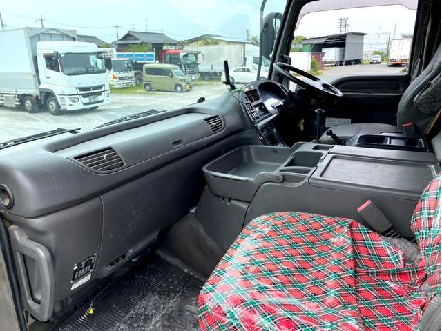 ギガ 　コンクリートミキサー　カヤバ　Ｍ４４　ドラム容量８．７？　混合容量１０５６０ｋｇ　いすゞ自動車ディーラーエンジン載せ替え済６ＵＺ１リビルト　電動ホッパーカバー　アドブルー　ＥＴＣ（54枚目）