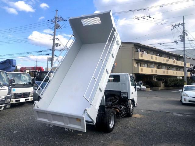 エルフトラック 　３ｔ　ダンプ　低床　ターボ　コボレーン　新明和工業　全塗装済　内寸：３０５　１６１／ｃｍ（3枚目）