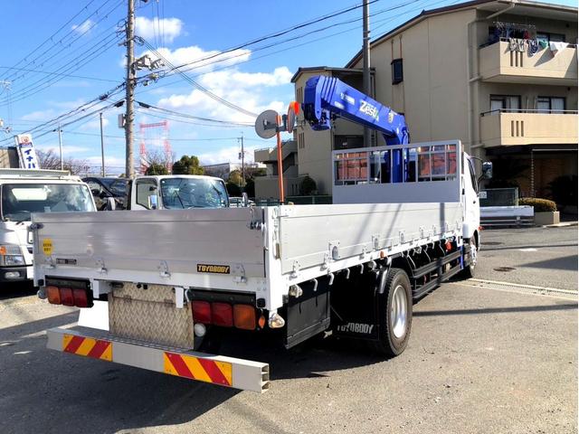 ファイター 　平ボディ　増トンタダノ　５段クレーン　フックイン　２．９３ｔ吊　ラジコン付　後輪エアサス　アルミブロック　リターダ付　２７０馬力　バックモニター　ベッド付　アドブルー　荷台内寸：５５９　２２２／ｃｍ（3枚目）