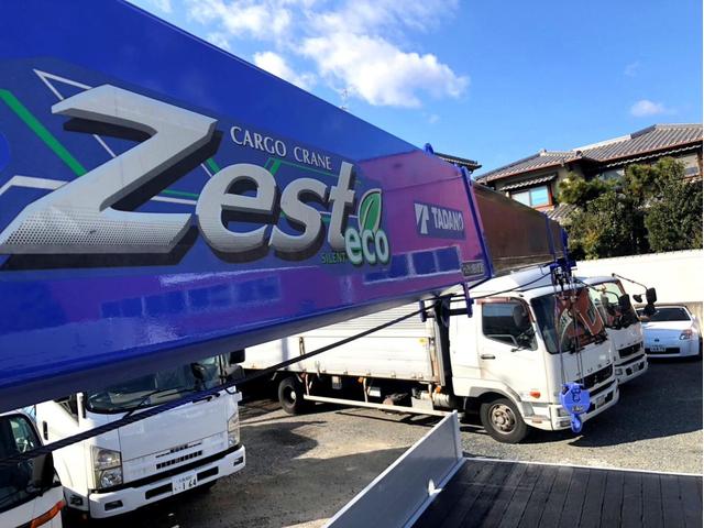 ファイター 　平ボディ　増トンタダノ　５段クレーン　フックイン　２．９３ｔ吊　ラジコン付　後輪エアサス　アルミブロック　リターダ付　２７０馬力　バックモニター　ベッド付　アドブルー　荷台内寸：５５９　２２２／ｃｍ（22枚目）