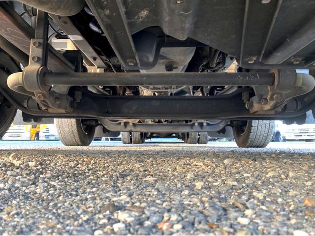 ギガ 　アルミウイング　後輪エアサス　日本トレクス　ラッシングレール２段　荷台内寸：長さ９６１幅２４０高さ２６４　最大積載量：１３，８００Ｋｇ　３８０馬力　２デフ　バックモニター　ヘッド付き　アドブルー（37枚目）