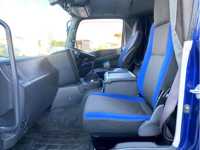 ギガ 　アルミウイング　後輪エアサス　日本トレクス　ラッシングレール２段　荷台内寸：長さ９６１幅２４０高さ２６４　最大積載量：１３，８００Ｋｇ　３８０馬力　２デフ　バックモニター　ヘッド付き　アドブルー（51枚目）