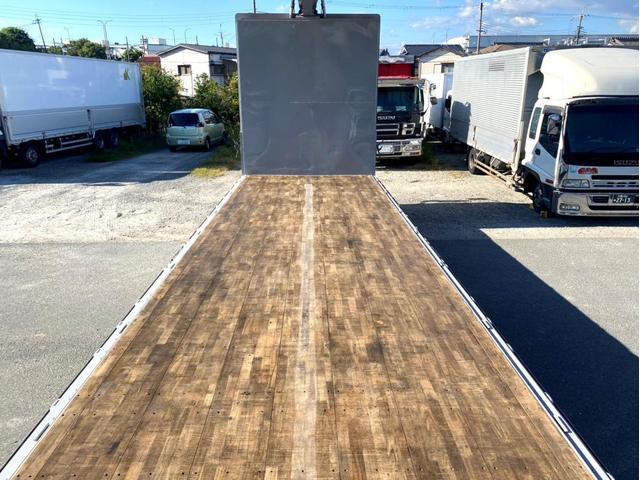 ギガ 　３８０馬力　塗装済　ラッシングレール２段　後輪エアサス　荷台内寸　（ｃｍ）：長さ９６０　幅２４０　高さ２６５　最大積載量：１３９００ｋｇ　４軸　バックモニター　アドブルー　タンク３００　Ｌ　ｘ　２（17枚目）