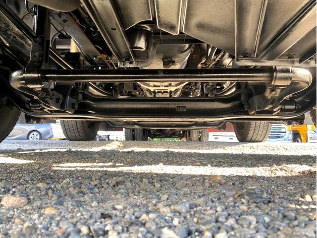ギガ 　３８０馬力　塗装済　ラッシングレール２段　後輪エアサス　荷台内寸　（ｃｍ）：長さ９６０　幅２４０　高さ２６５　最大積載量：１３９００ｋｇ　４軸　バックモニター　アドブルー　タンク３００　Ｌ　ｘ　２（39枚目）