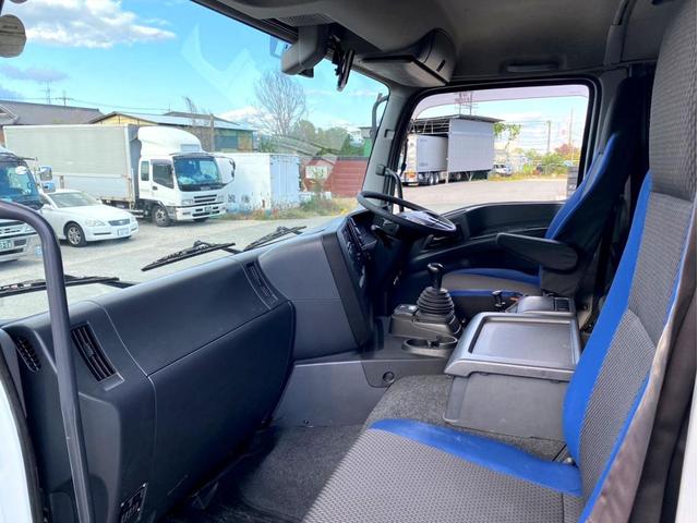 ギガ 　３８０馬力　塗装済　ラッシングレール２段　後輪エアサス　荷台内寸　（ｃｍ）：長さ９６０　幅２４０　高さ２６５　最大積載量：１３９００ｋｇ　４軸　バックモニター　アドブルー　タンク３００　Ｌ　ｘ　２（55枚目）