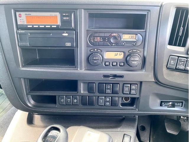 ギガ 　３８０馬力　塗装済　ラッシングレール２段　後輪エアサス　荷台内寸　（ｃｍ）：長さ９６０　幅２４０　高さ２６５　最大積載量：１３９００ｋｇ　４軸　バックモニター　アドブルー　タンク３００　Ｌ　ｘ　２（58枚目）